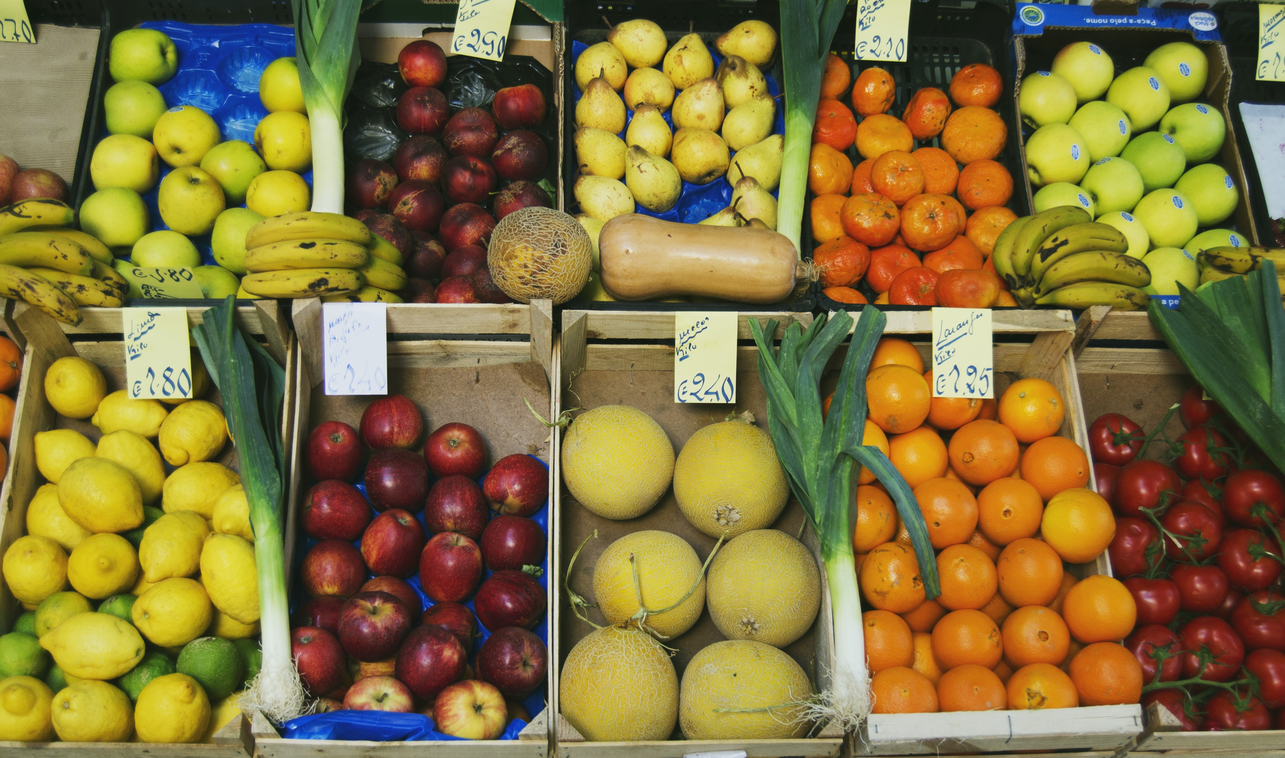 Fruit stand in Portugal HD Wallpaper