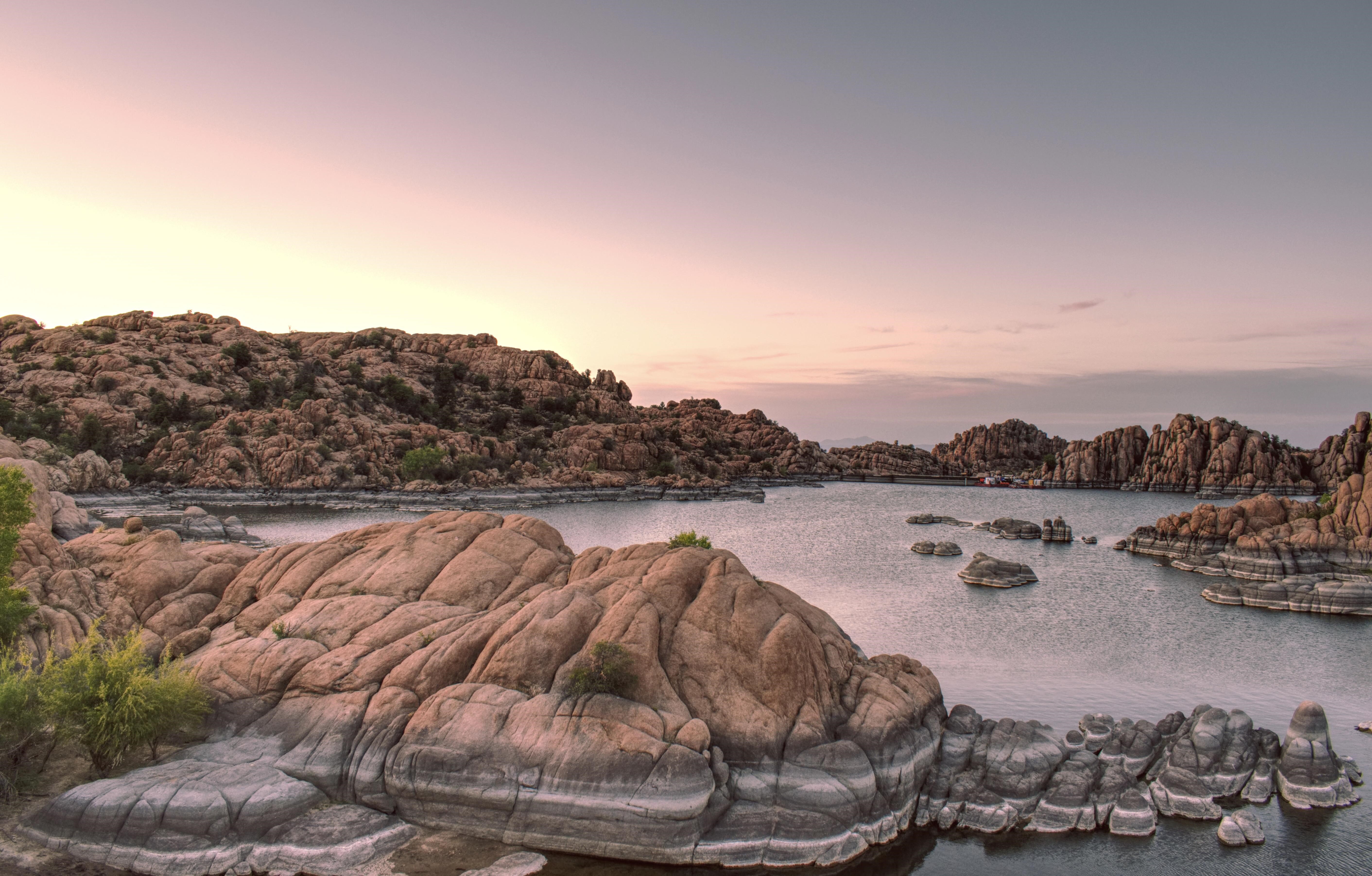 4K Landscape Photography of a Rocky Lake HD Wallpaper