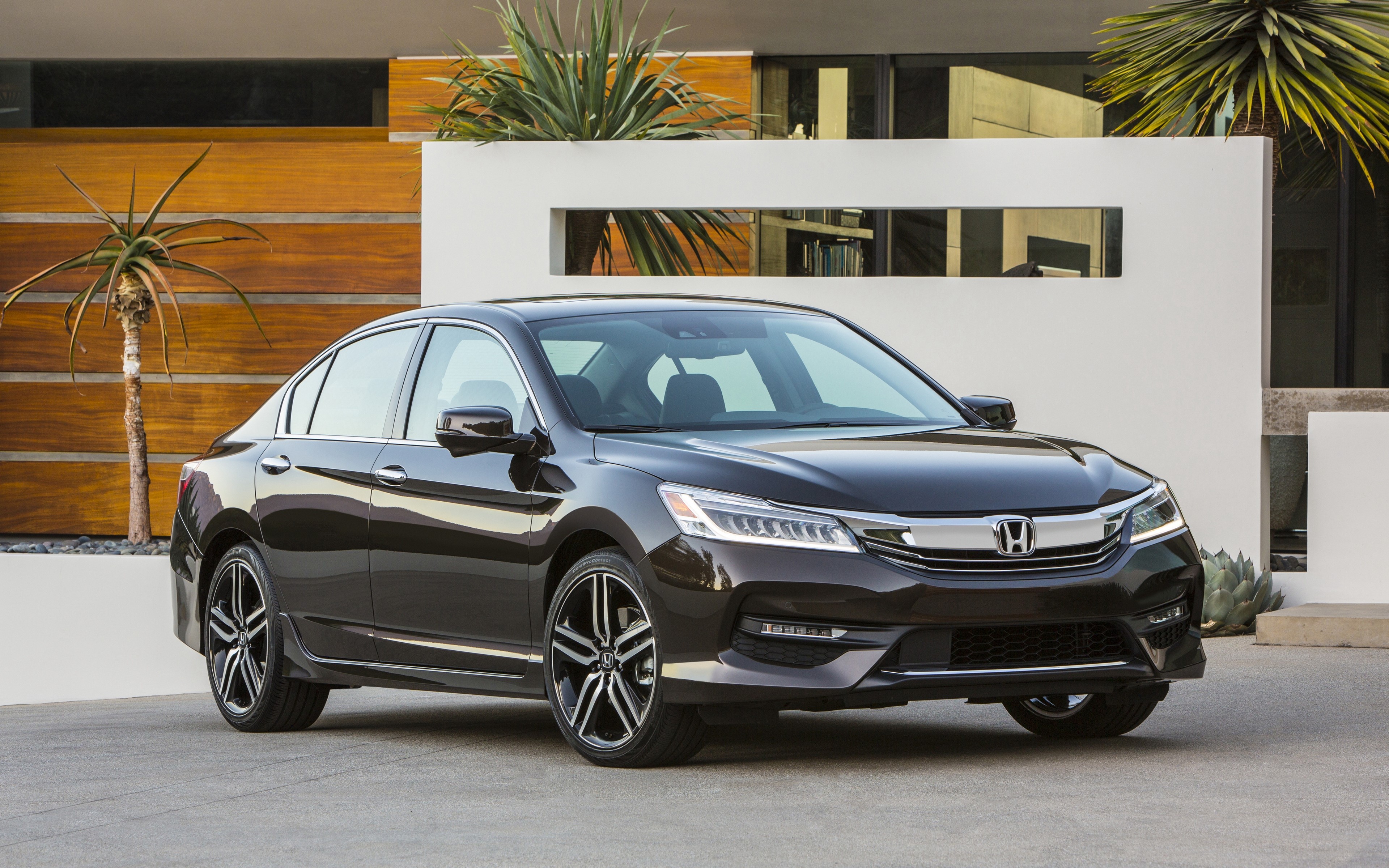 4K Black Honda Accord Sedan HD Wallpaper