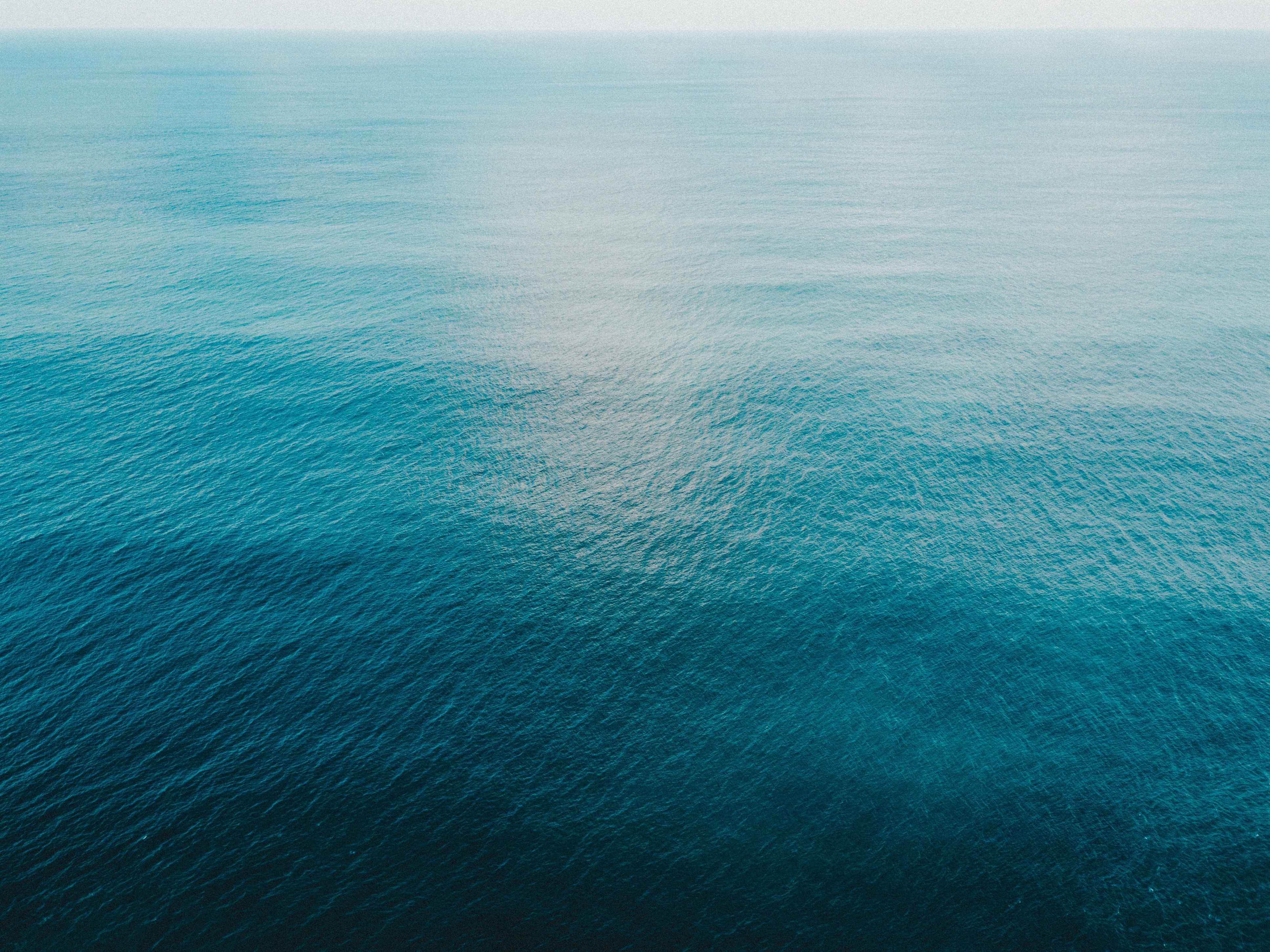 4K Turquoise Sea Water HD Wallpaper