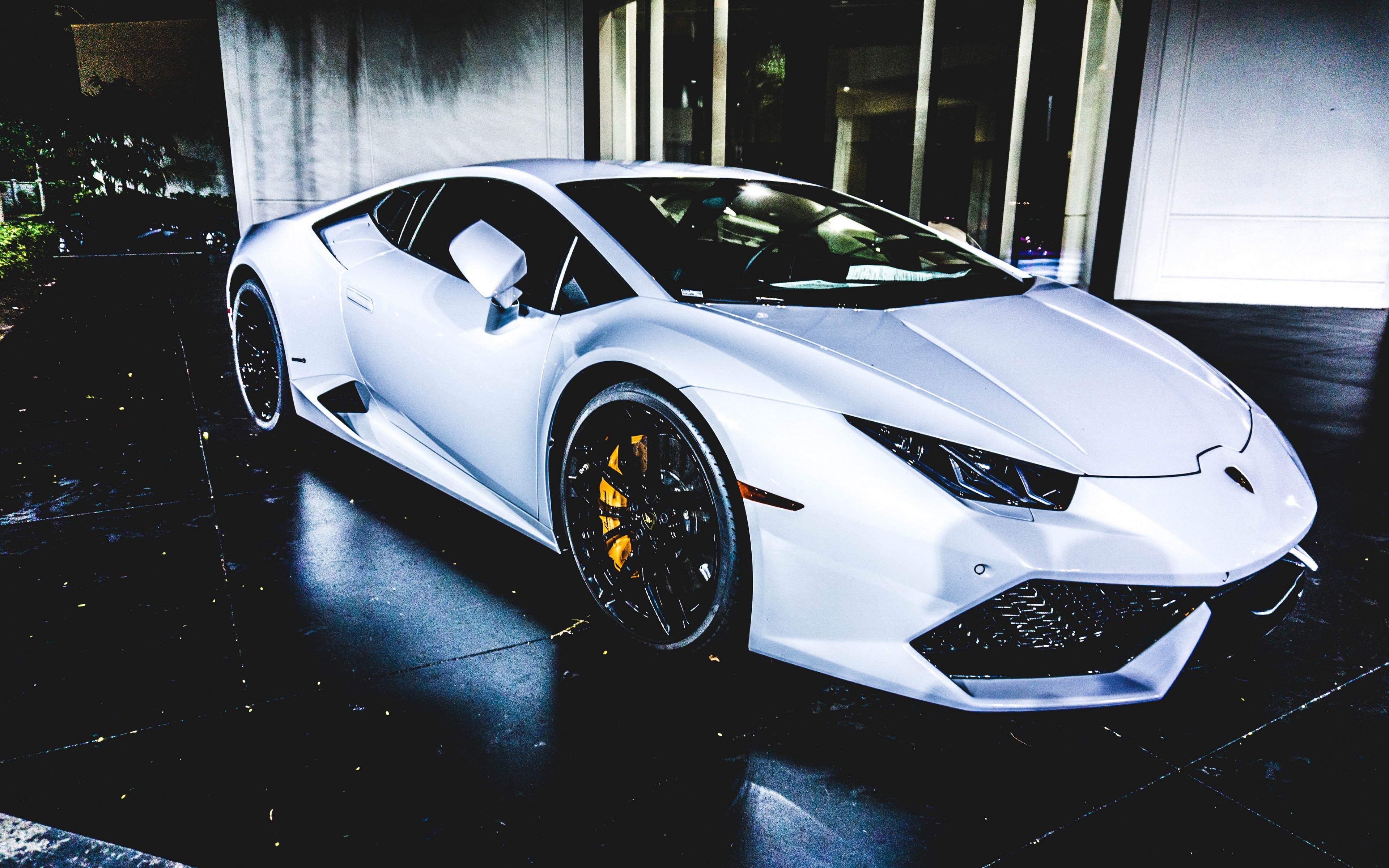 White Lamborghini Huracan parked outside HD Wallpaper